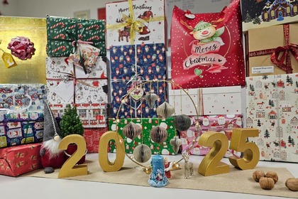 Wohltätigkeitsinitiative „Weihnachten im Karton“